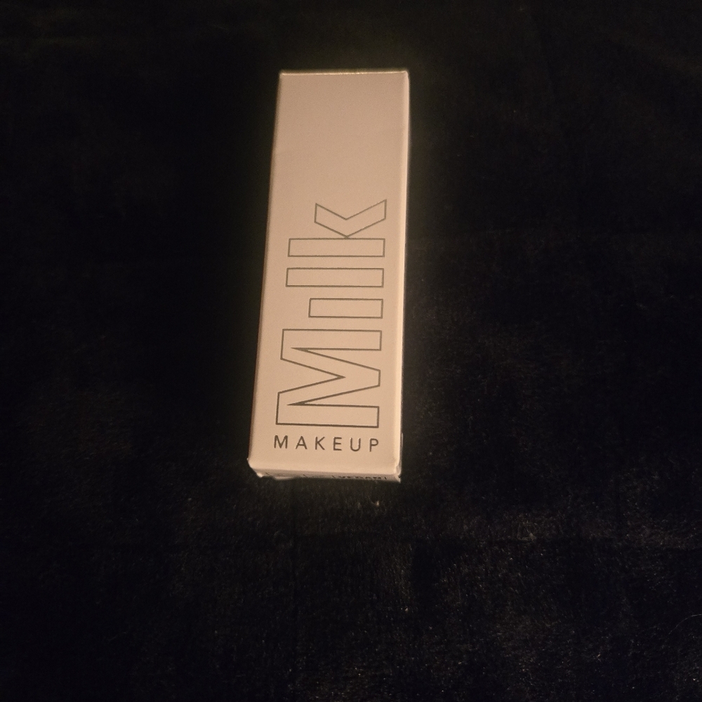 Milk Makeup KUSH Lip Oil - Natural, Sheer Tint - In Orange Crush - Picture 8 of 9